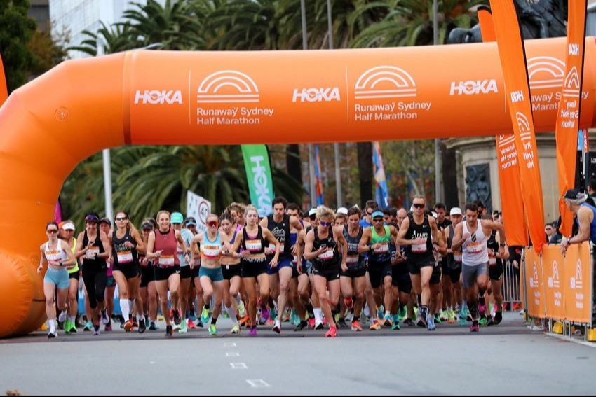 Run for research, HOKA, runners Run for research, HOKA, runners